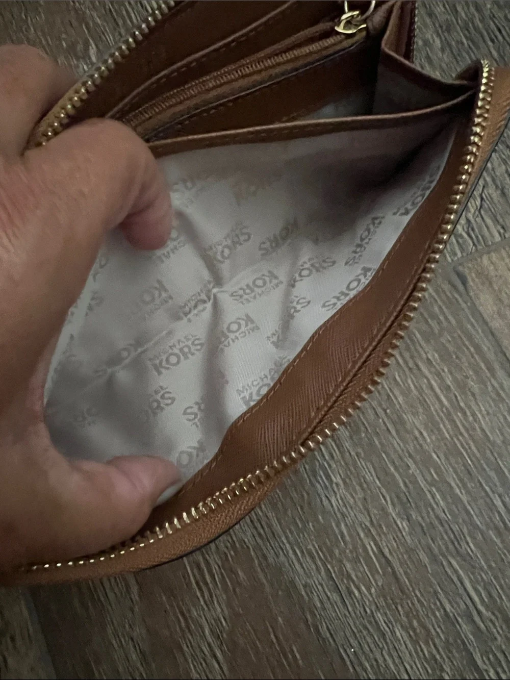 Michael Kors Jet Set Travel Saffiano Leather Continental Wallet - Brown